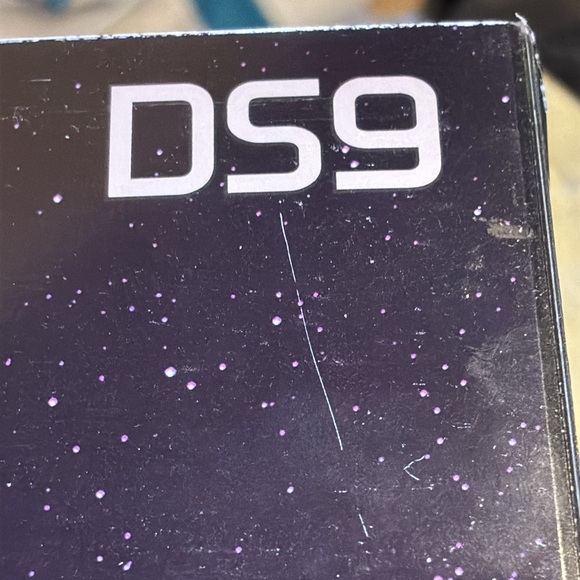 Star Trek Deep Space Nine series 7 - Picture 2 of 13